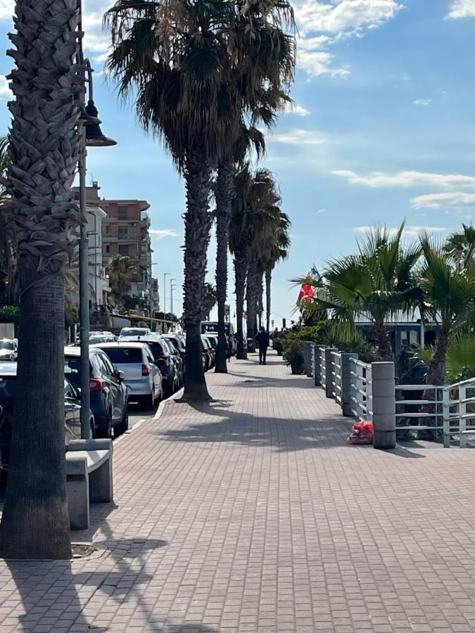 דירות ונטימיגליה Casa Aiga Marina מראה חיצוני תמונה